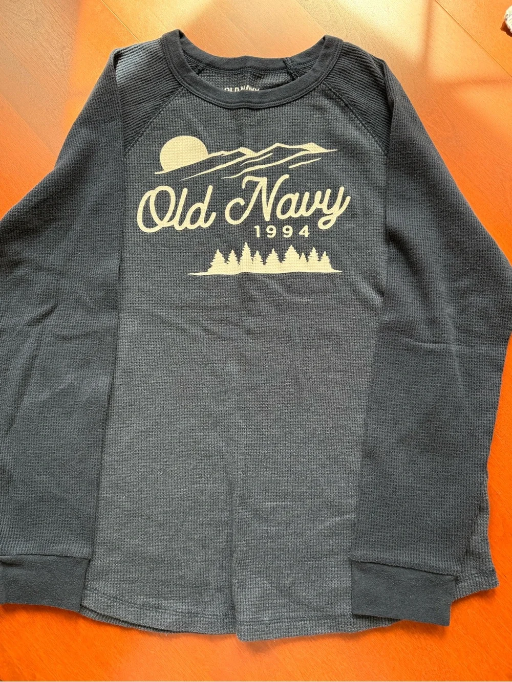 Old Navy Kids Long-Sleeve Thermal Top in Dark Navy